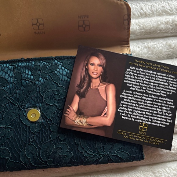 IMAN green  Lace Clutch - Picture 5 of 5